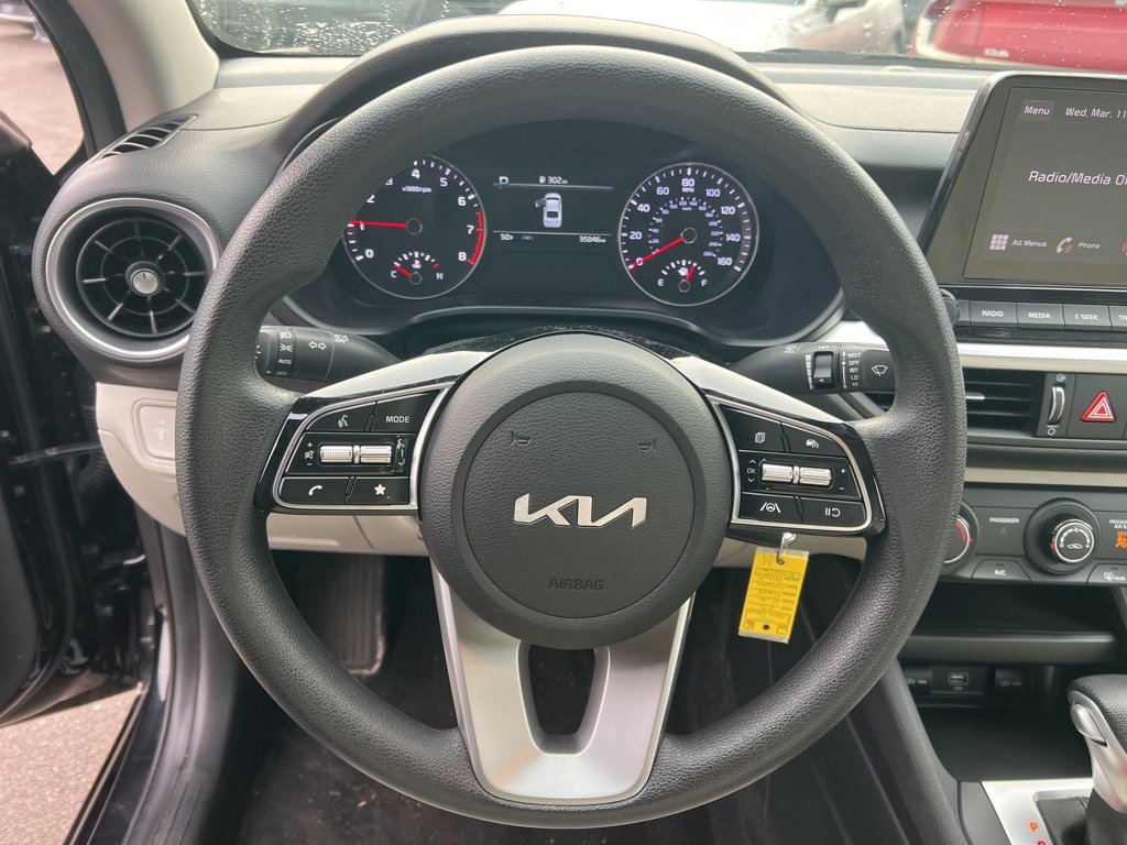 Certified 2023 Kia Forte LXS image 12