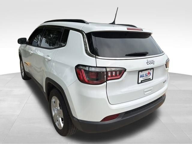 Used 2022 Jeep Compass Latitude image 11