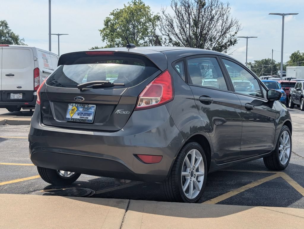 Used 2016 Ford Fiesta SE w/ Equipment Group 201A FWD image 3