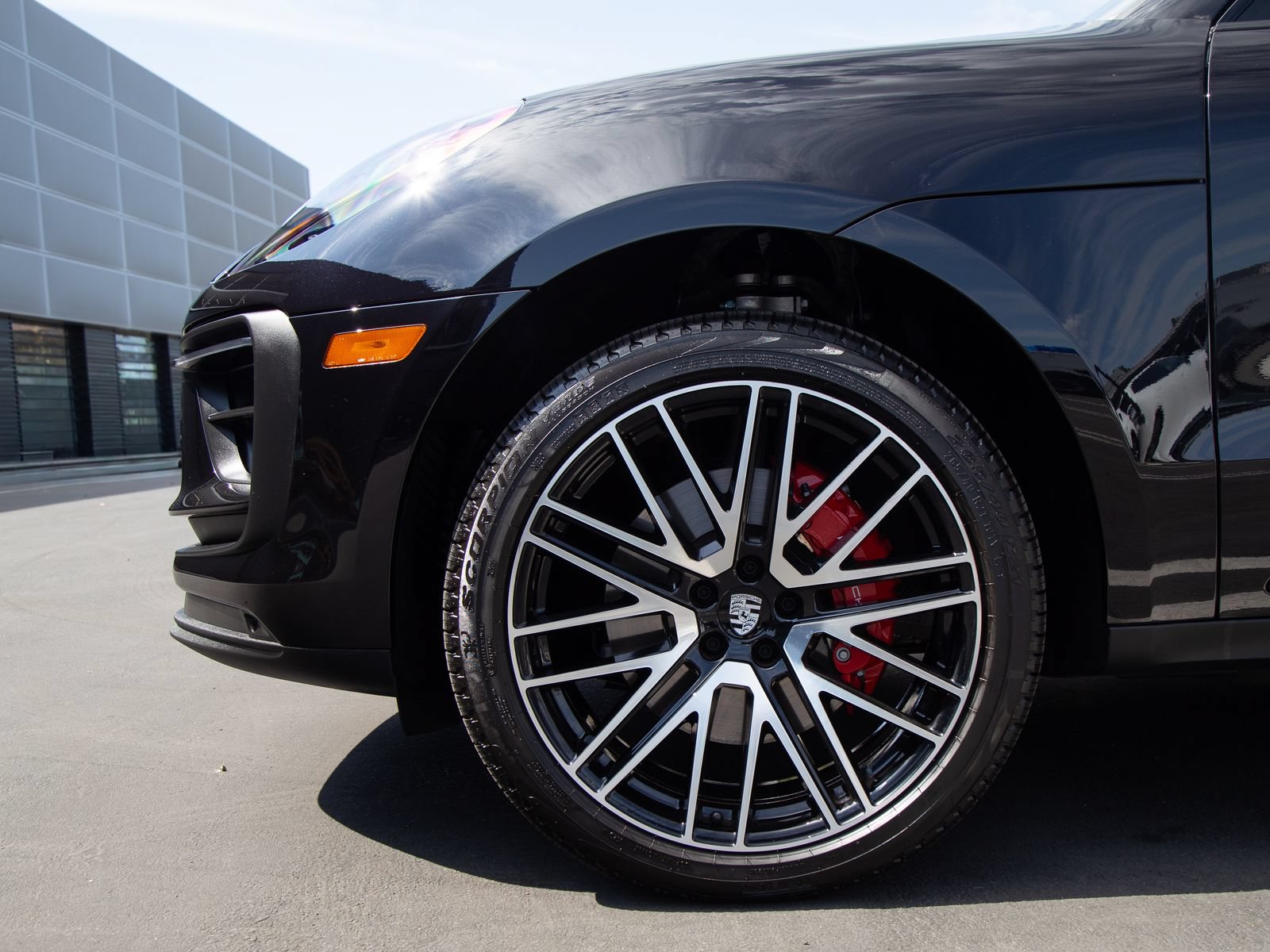 Certified 2026 Porsche Macan S AWD/4WD image 11