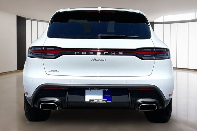 Used 2026 Porsche Macan AWD/4WD image 5