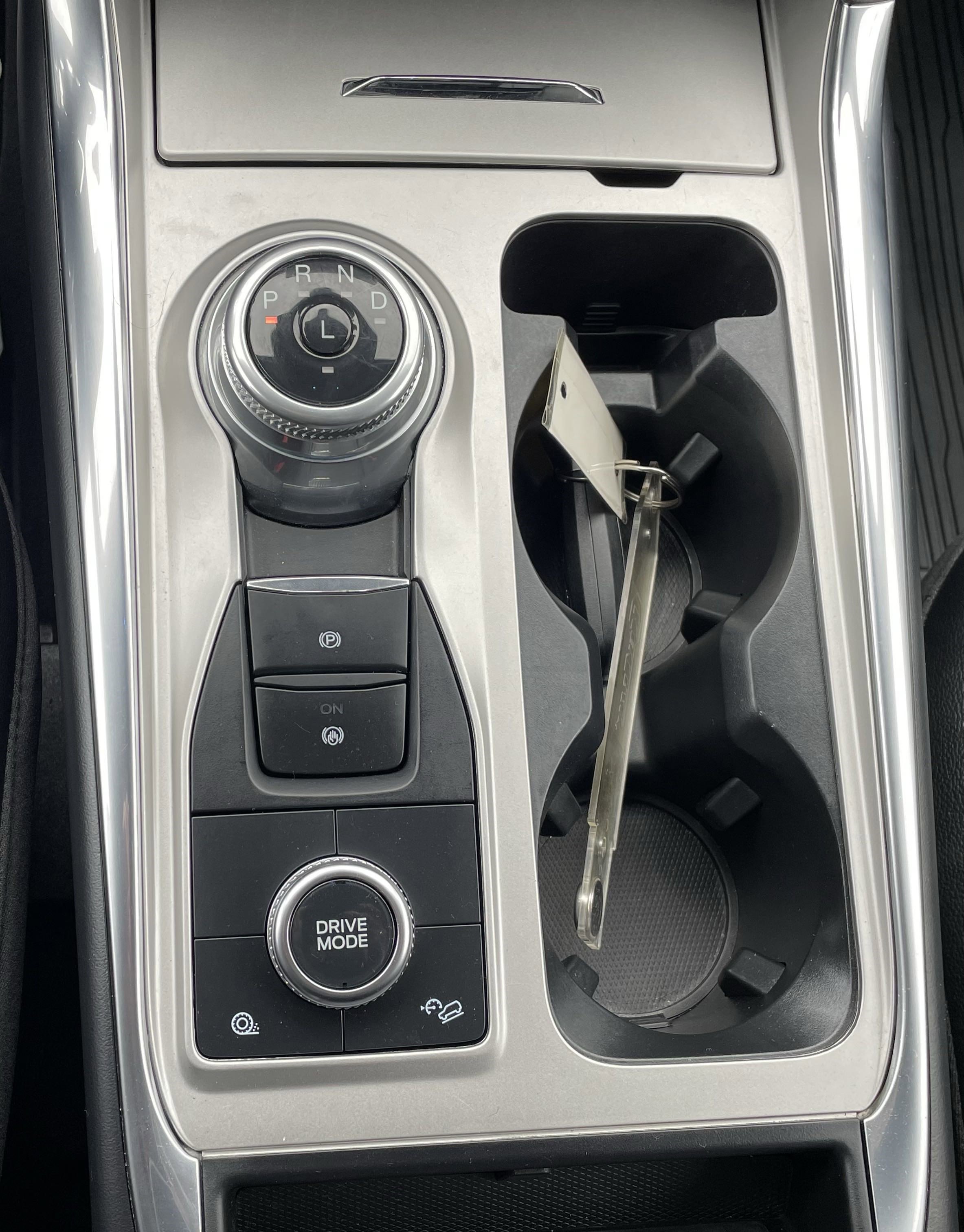 Used 2022 Ford Explorer Limited image 20