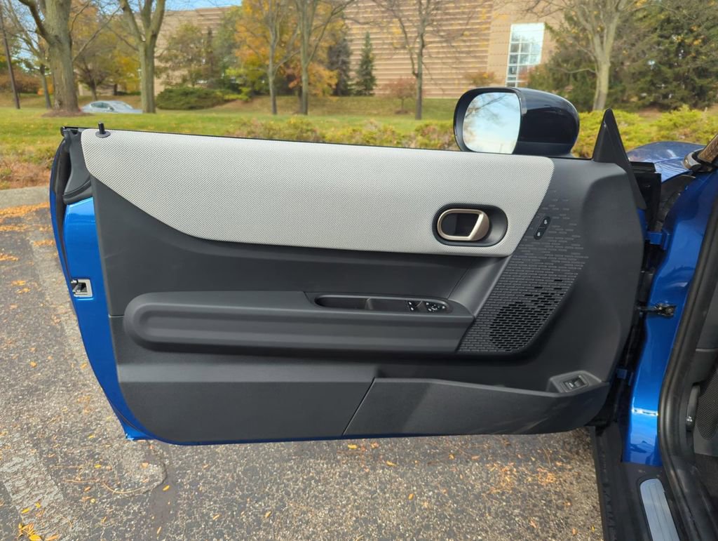 New 2025 MINI Cooper S image 11