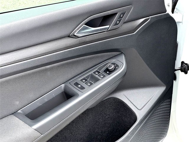 Used 2022 Volkswagen GTI SE image 12