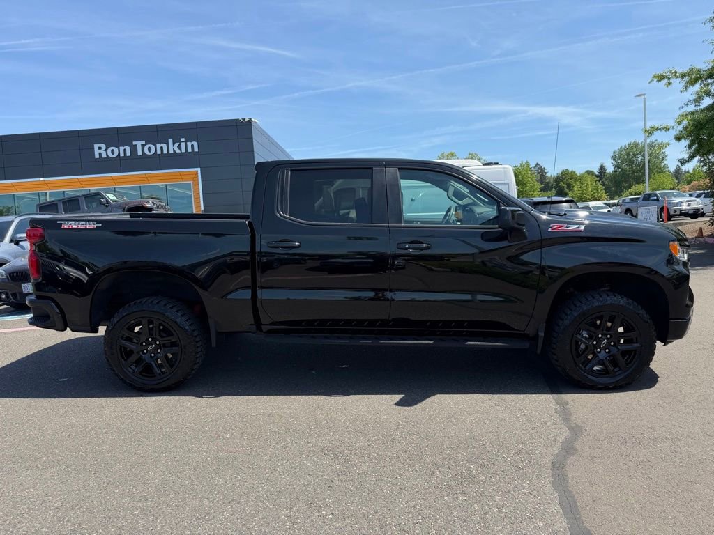Used 2023 Chevrolet Silverado 1500 LT Trail Boss w/ Protection Package AWD/4WD image 8