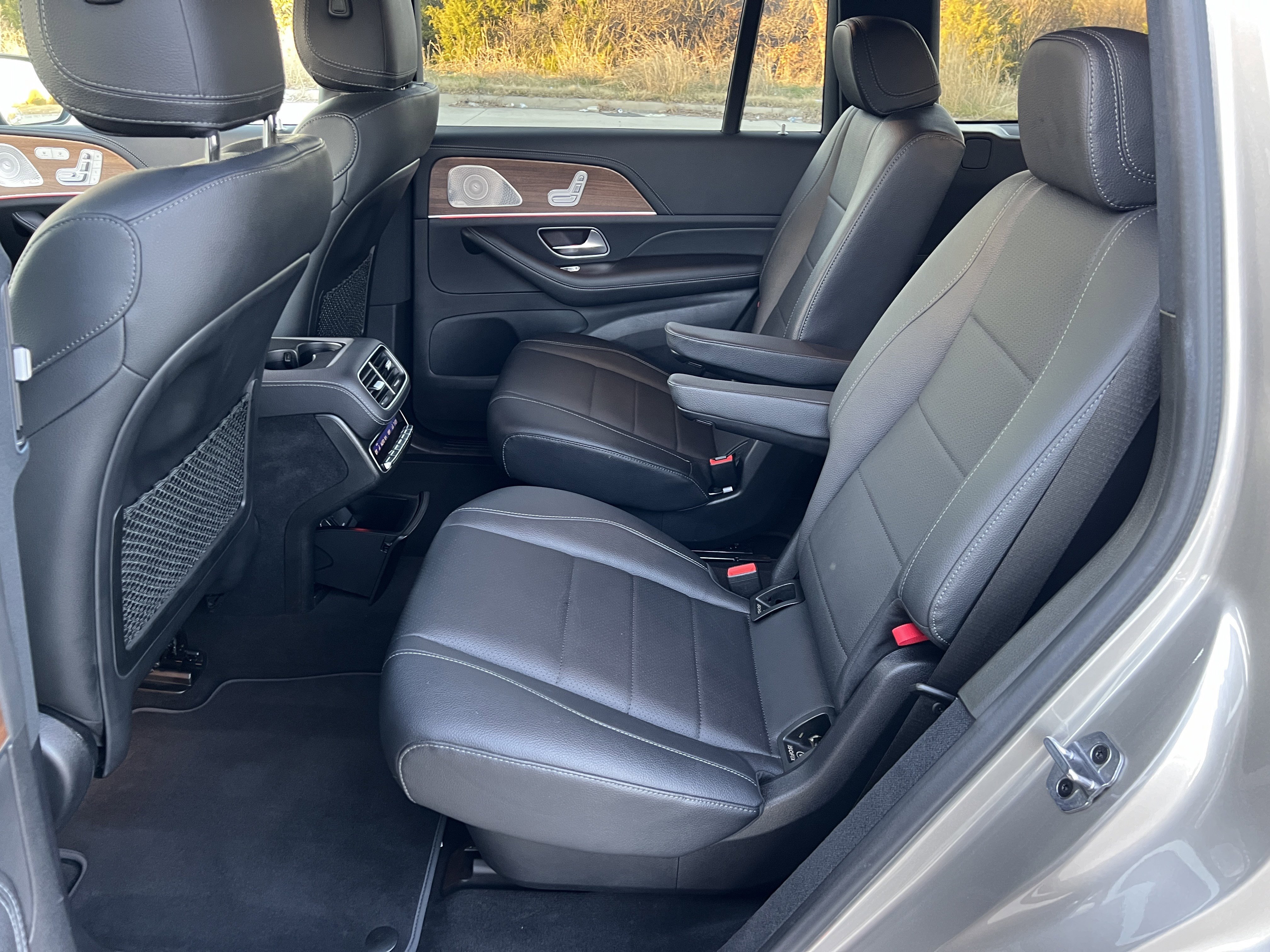 Used 2022 Mercedes-Benz GLS 450 4MATIC image 26