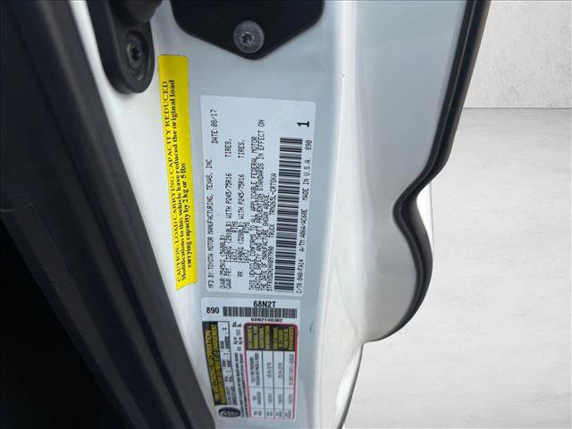 Used 2017 Toyota Tacoma SR RWD image 9