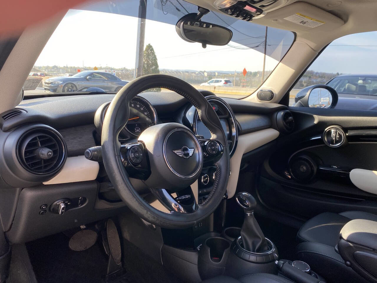 Used 2016 MINI Cooper S FWD image 11