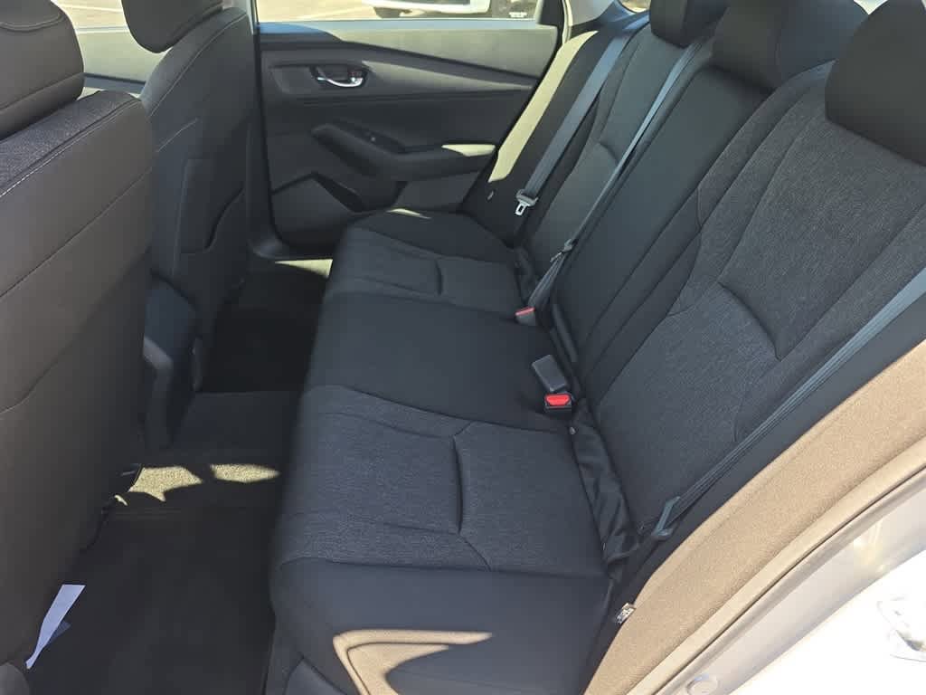 Used 2023 Honda Accord EX image 17