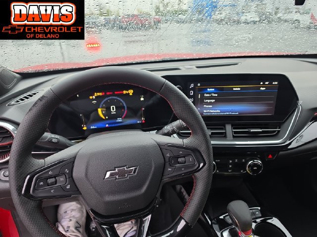 New 2026 Chevrolet Trax RS w/ Sunroof Package FWD image 23