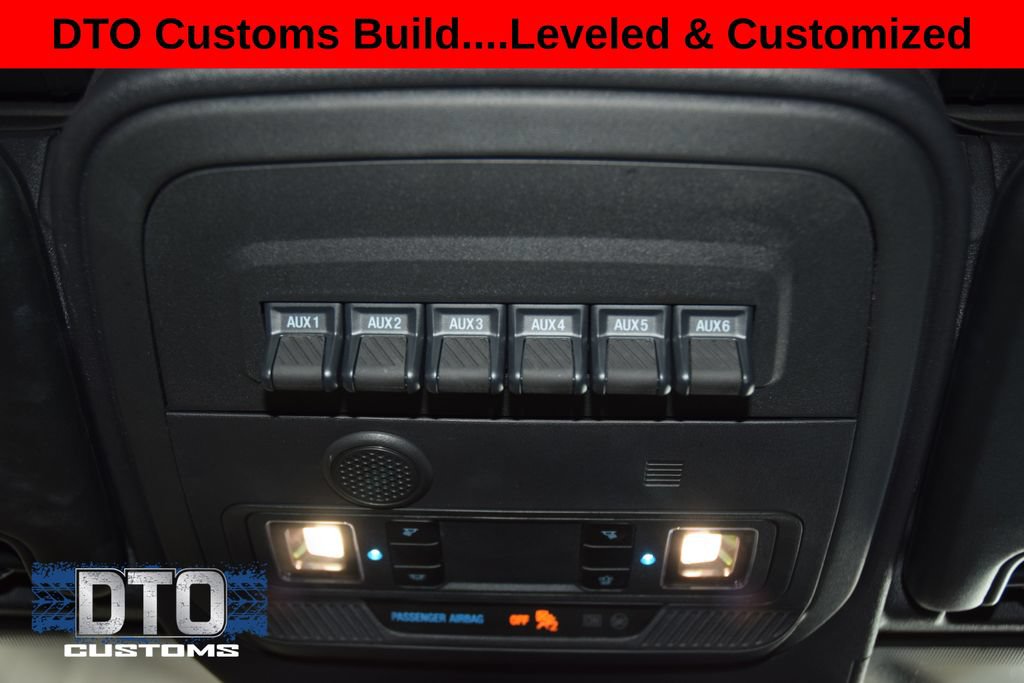 Used 2023 Ford Bronco Wildtrak AWD/4WD image 45