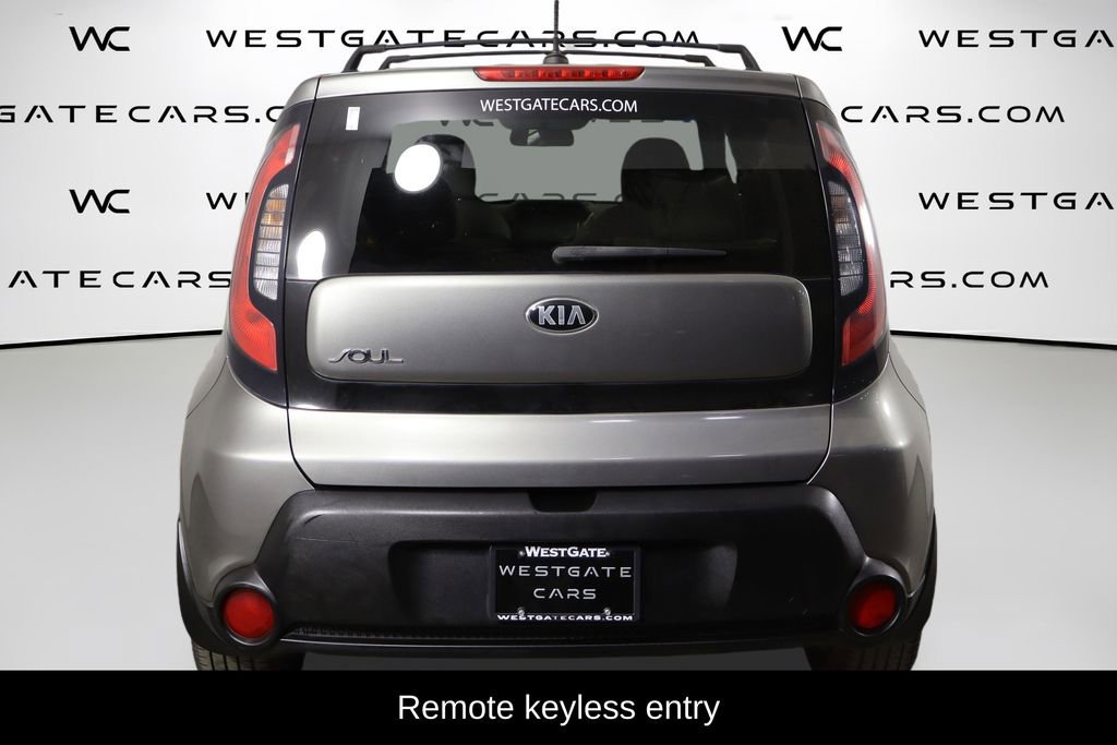 Used 2015 Kia Soul + image 4