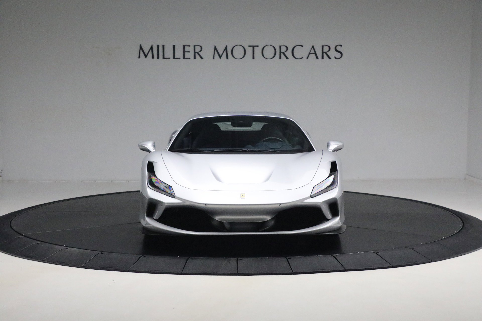 Certified 2022 Ferrari F8 Tributo image 13