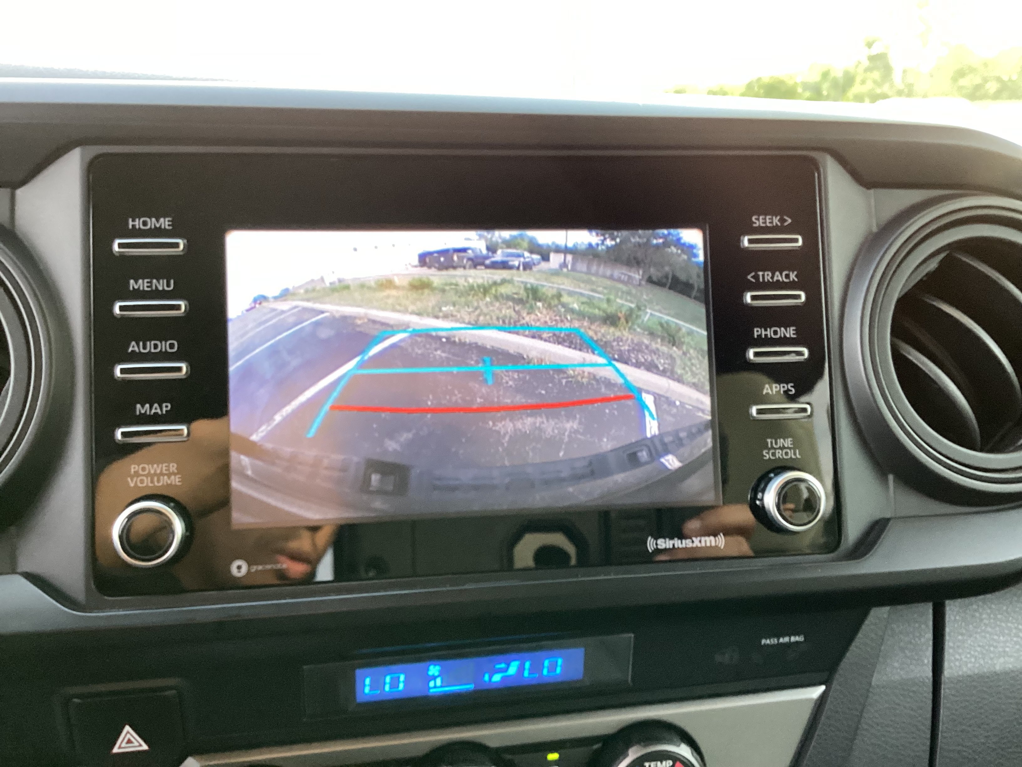 Certified 2021 Toyota Tacoma SR AWD/4WD image 9