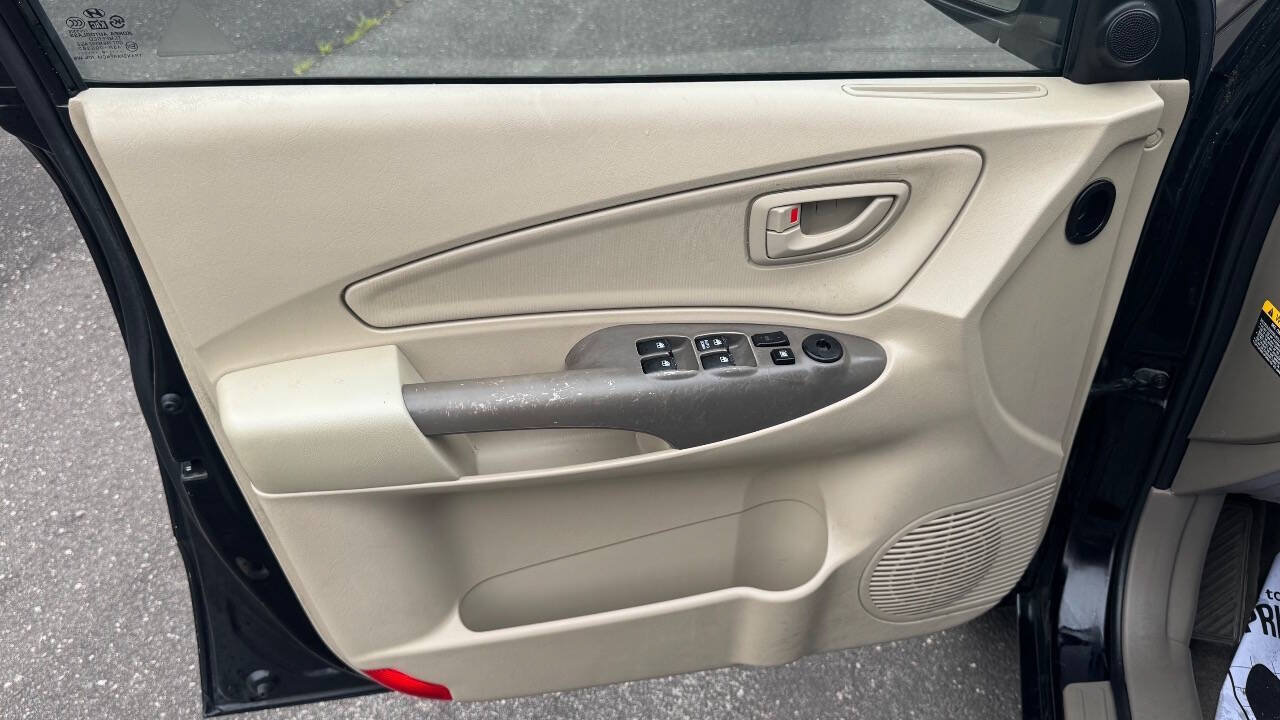 Used 2008 Hyundai Tucson GLS FWD image 13