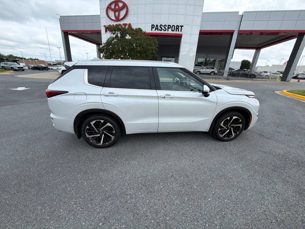 Used 2022 Mitsubishi Outlander SEL AWD/4WD image 7