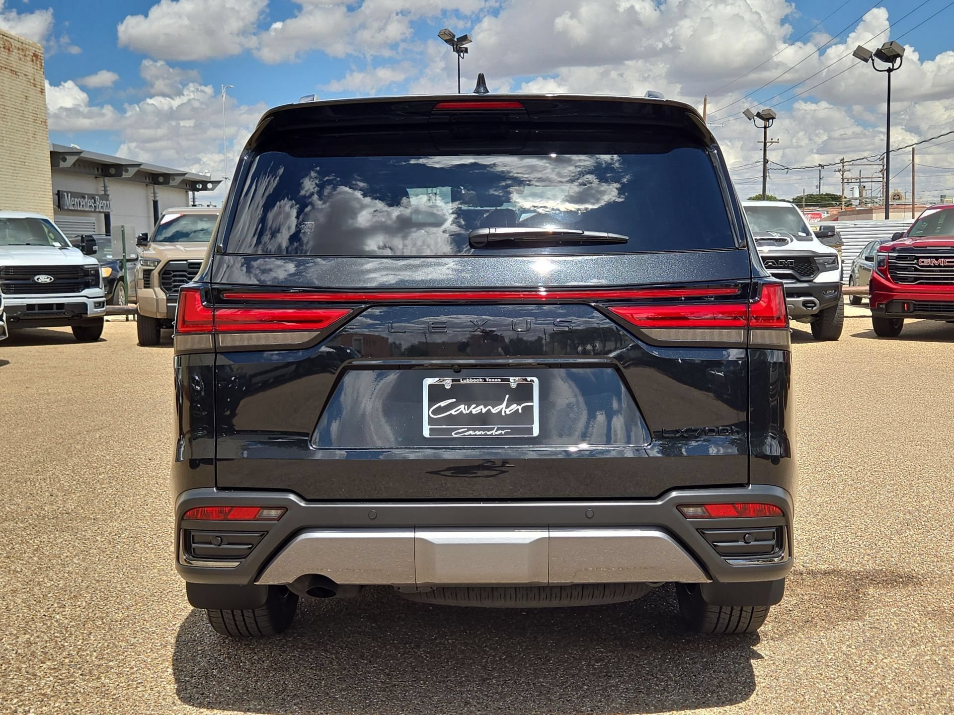 New 2026 Lexus LX 700h Luxury AWD/4WD image 12