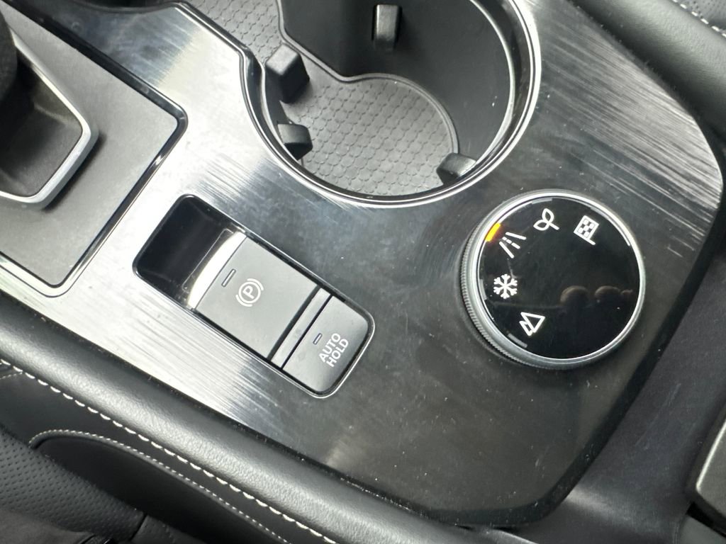 Used 2025 Nissan Rogue Platinum w/ Tech Package image 58