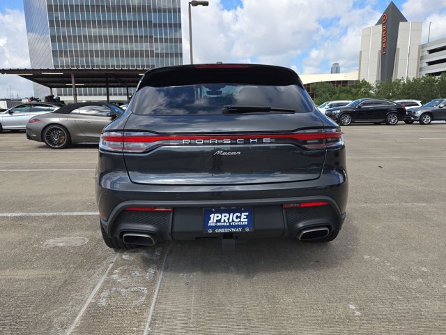Used 2025 Porsche Macan Turbo AWD/4WD image 6