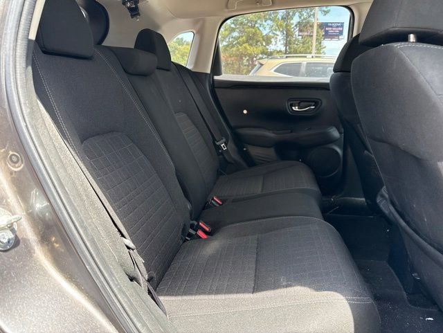 Used 2025 Honda HR-V LX image 8