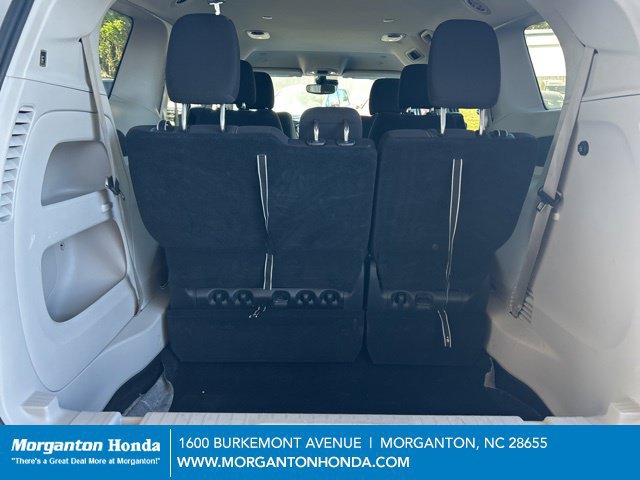 Used 2023 Chrysler Voyager LX FWD image 30