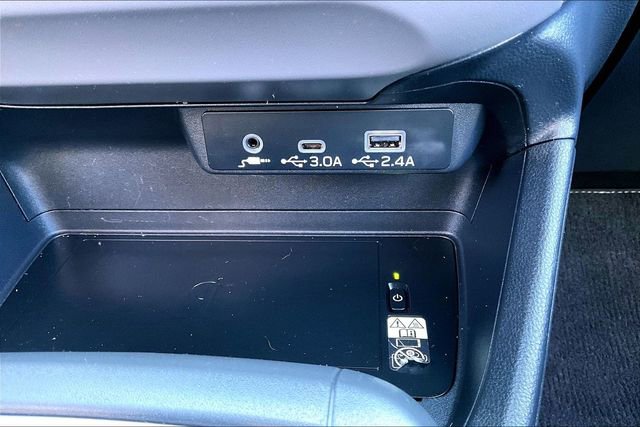 Used 2024 Subaru Crosstrek 2.0i Premium image 15