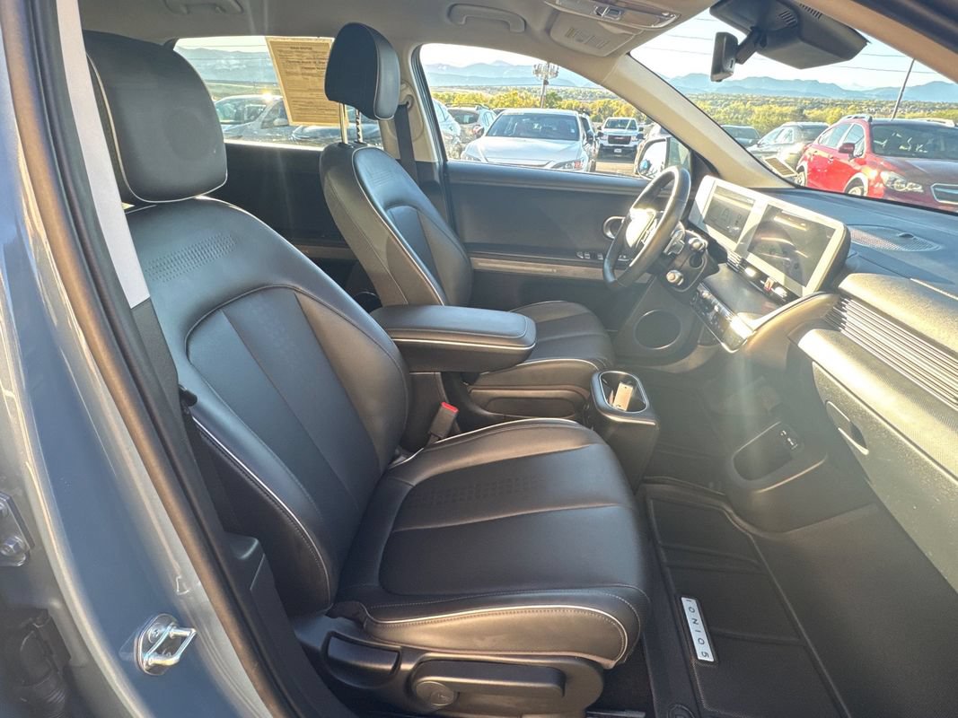 Used 2023 Hyundai Ioniq 5 SEL w/ Cargo Package AWD/4WD image 17