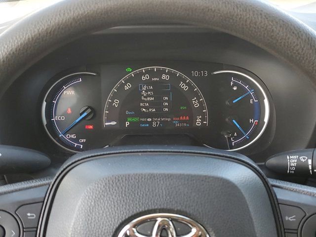 Used 2025 Toyota RAV4 XLE image 25