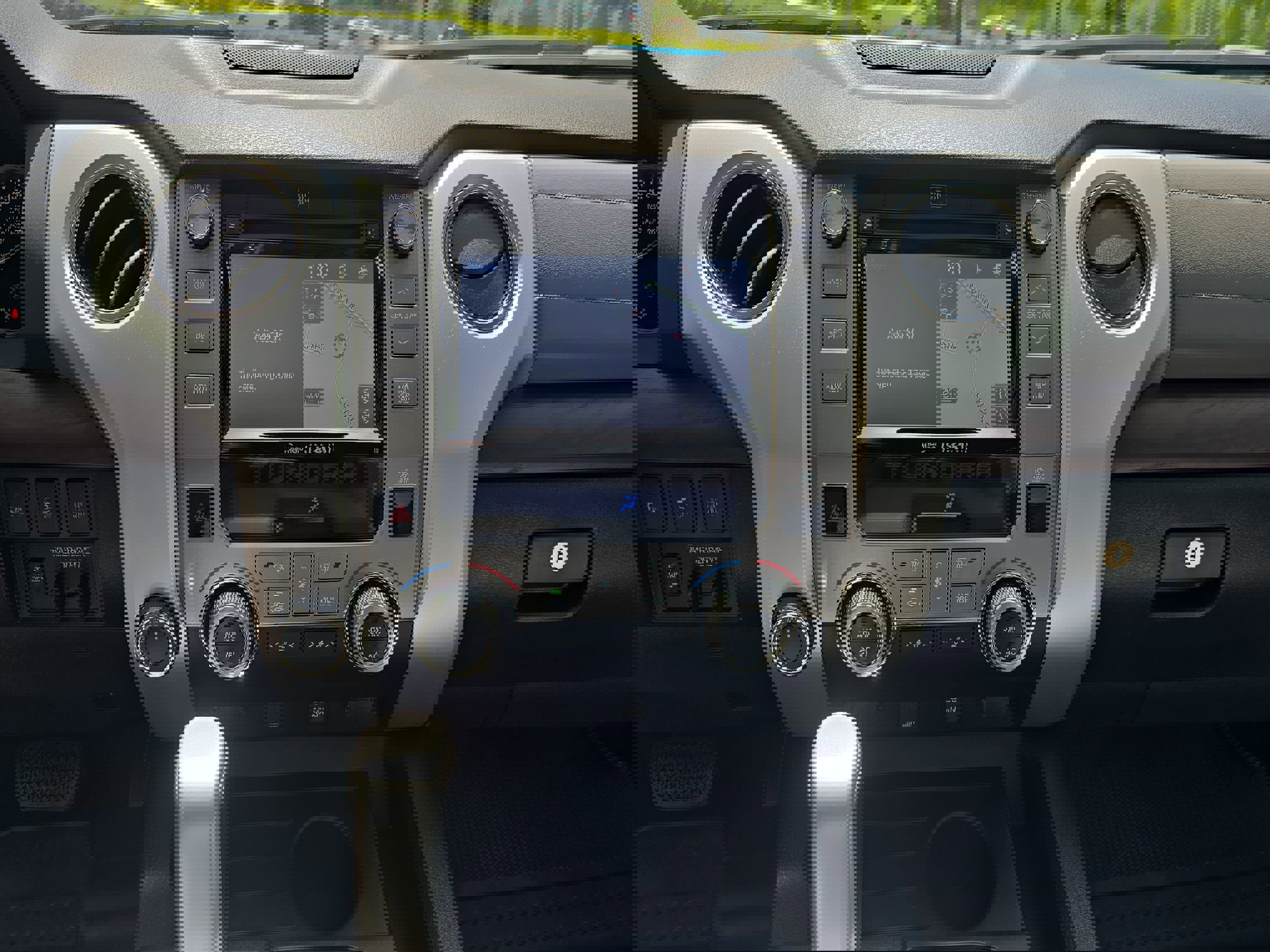 Used 2018 Toyota Tundra Limited w/ Limited Premium Package image 19