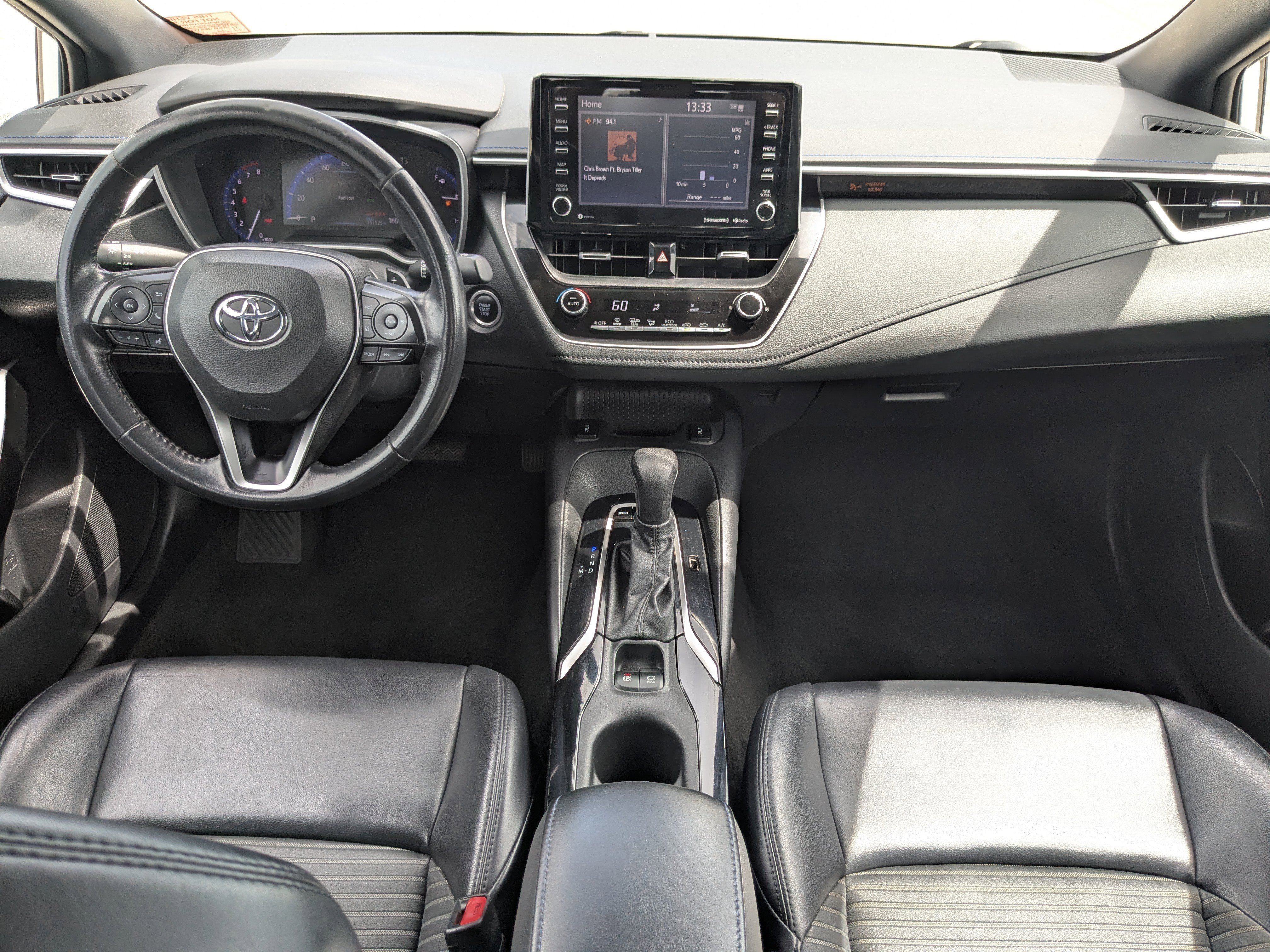 Used 2021 Toyota Corolla XSE image 15