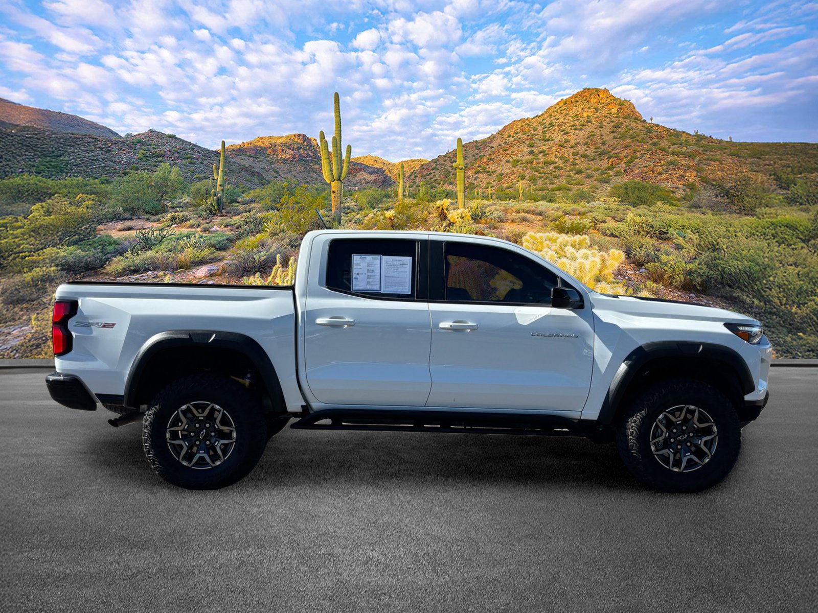 Used 2025 Chevrolet Colorado ZR2 AWD/4WD image 3