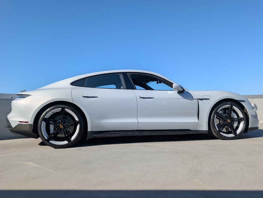 Certified 2023 Porsche Taycan GTS AWD/4WD image 24