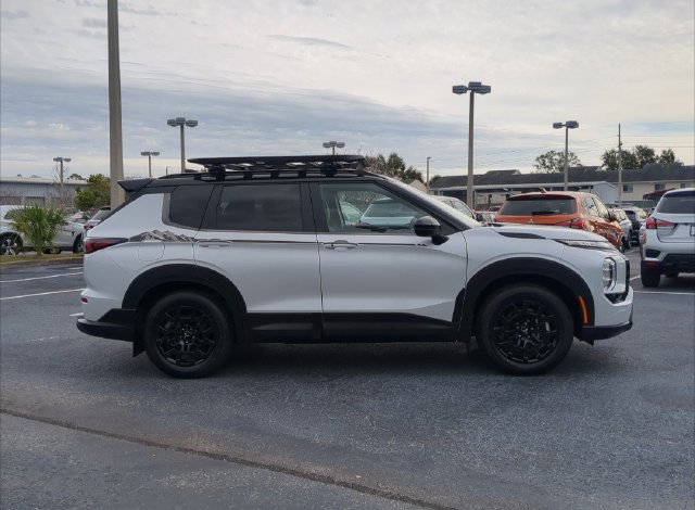 New 2026 Mitsubishi Outlander AWD image 5