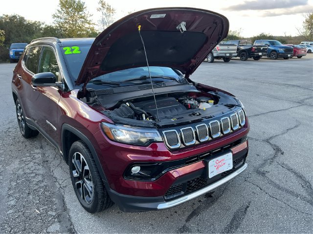 Used 2022 Jeep Compass Limited AWD/4WD image 11