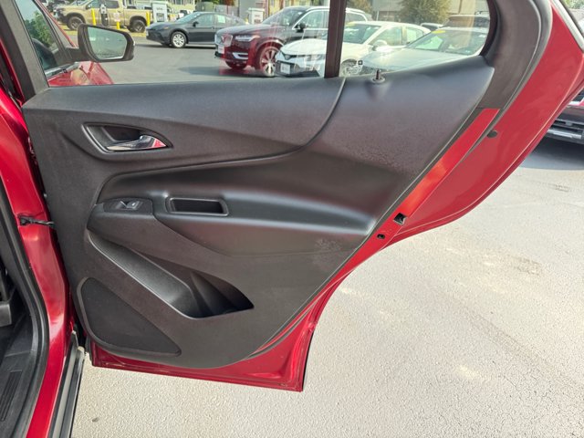 Used 2018 Chevrolet Equinox LT AWD/4WD image 27