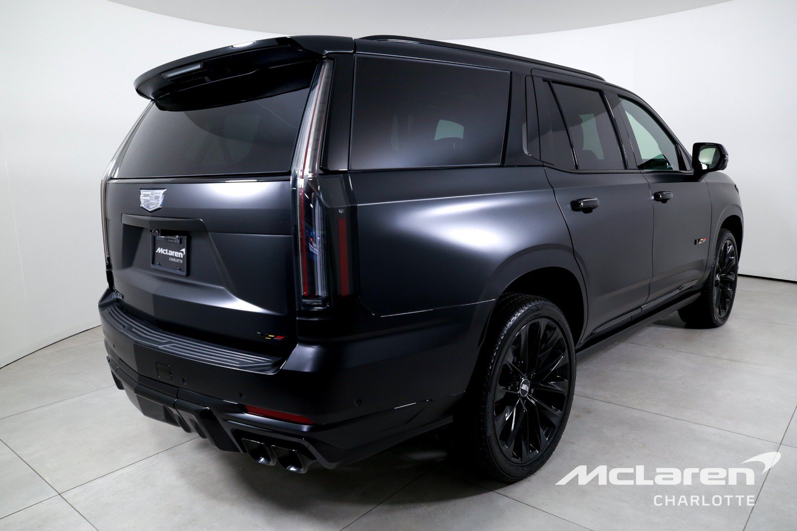 Used 2026 Cadillac Escalade V w/ LPO, ONYX Package AWD/4WD image 8