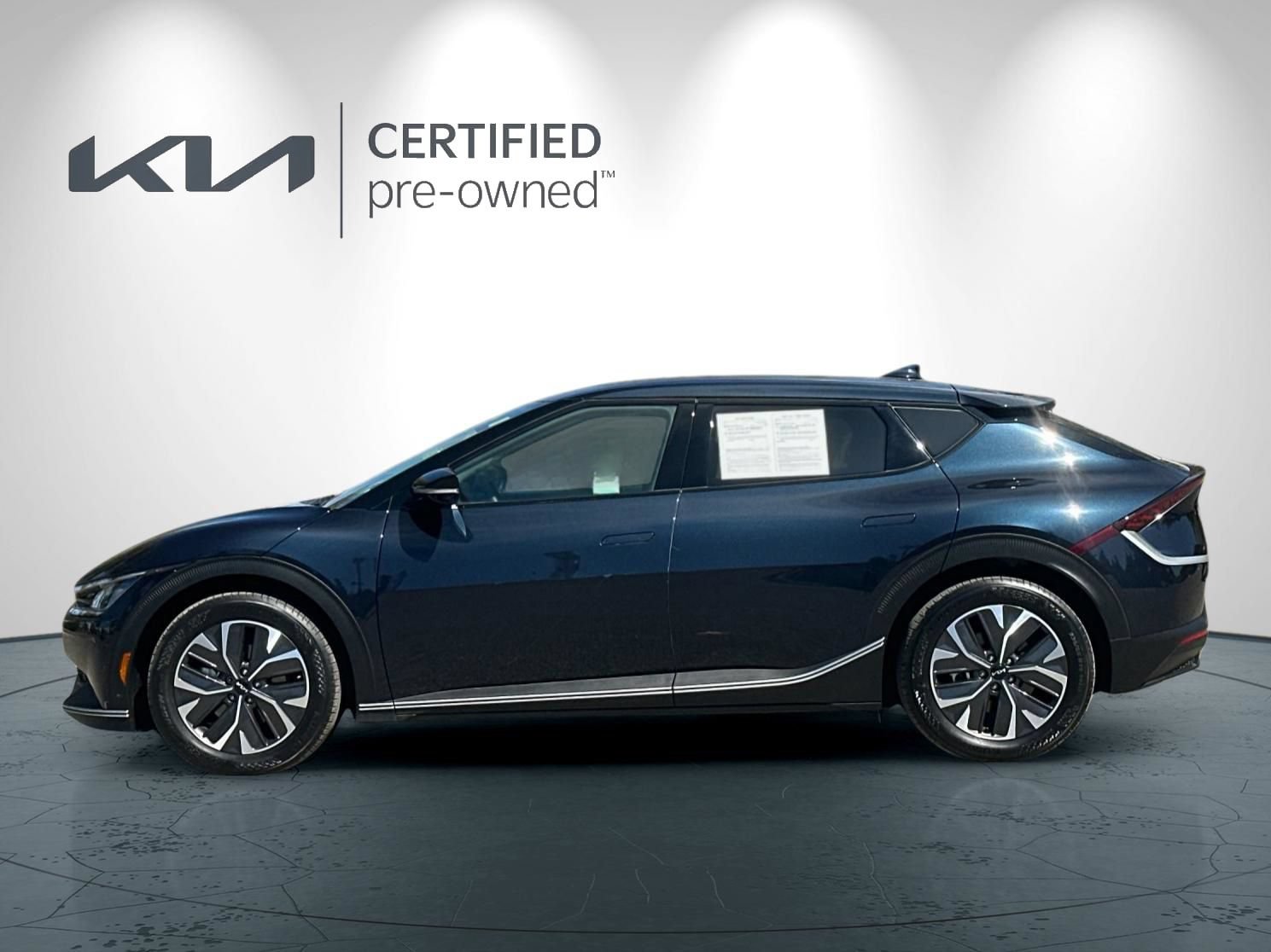 Certified 2024 Kia EV6 Light AWD/4WD image 7