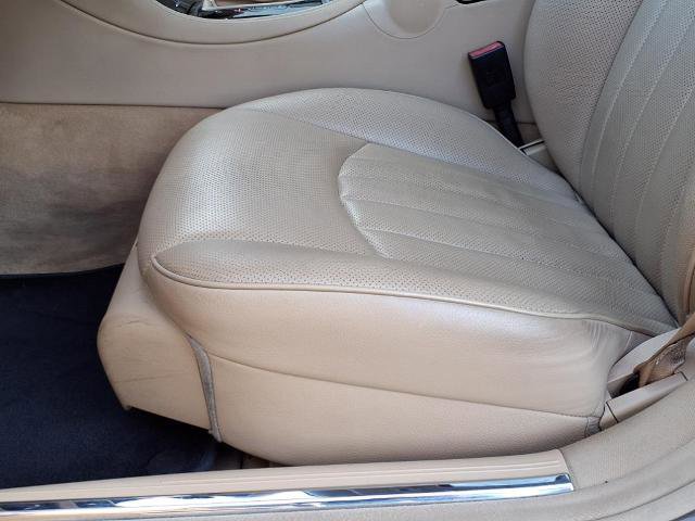 Used 2008 Mercedes-Benz CLS 550 image 11