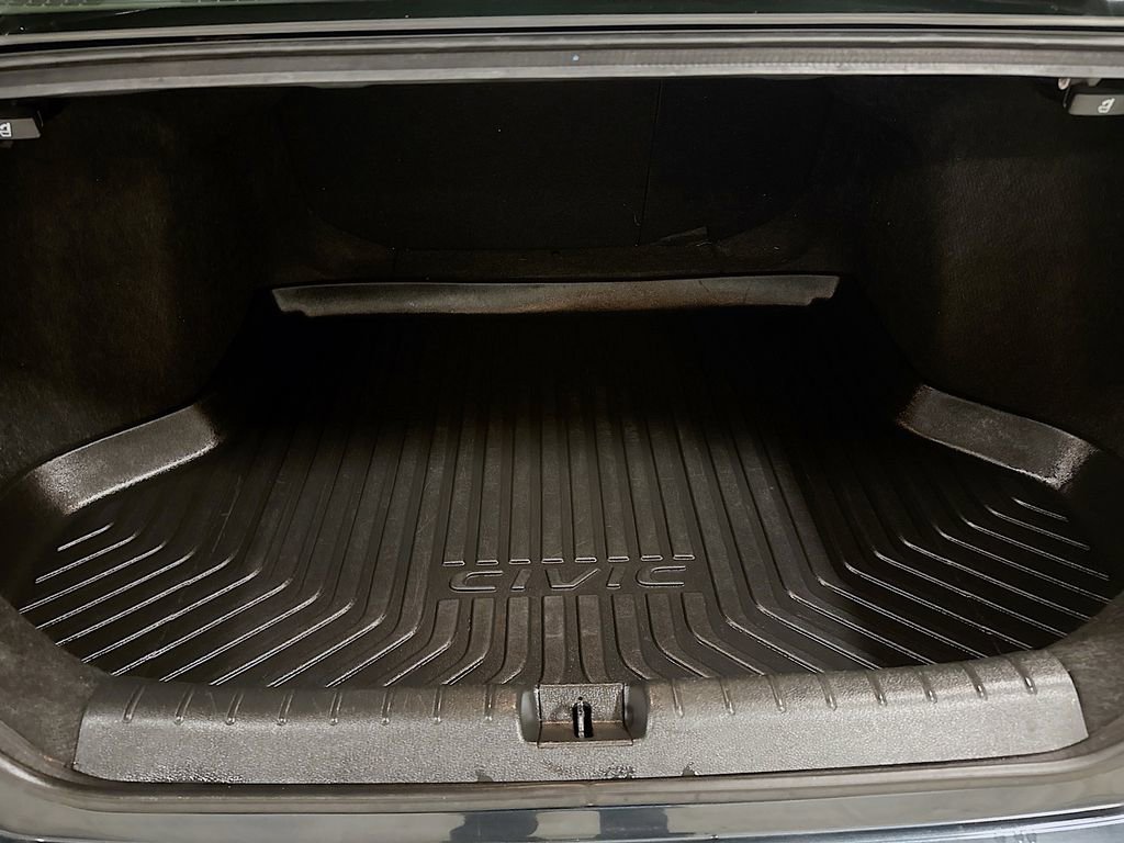 Used 2019 Honda Civic EX image 30