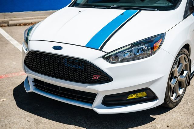Used 2016 Ford Focus ST image 23