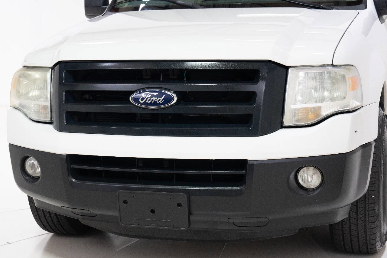 Used 2014 Ford Expedition XL RWD image 10