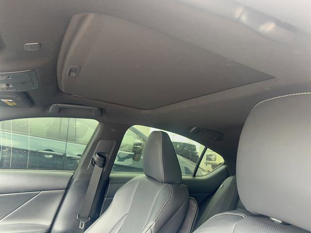 Used 2021 Lexus IS 350 F Sport w/ Navigation Package RWD image 13