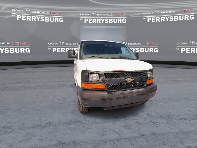 Used 2016 Chevrolet Express 2500 RWD image 3