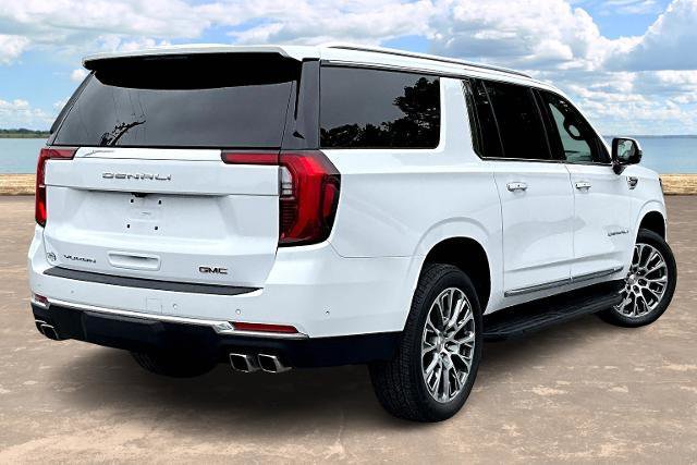 Used 2025 GMC Yukon XL Denali image 6