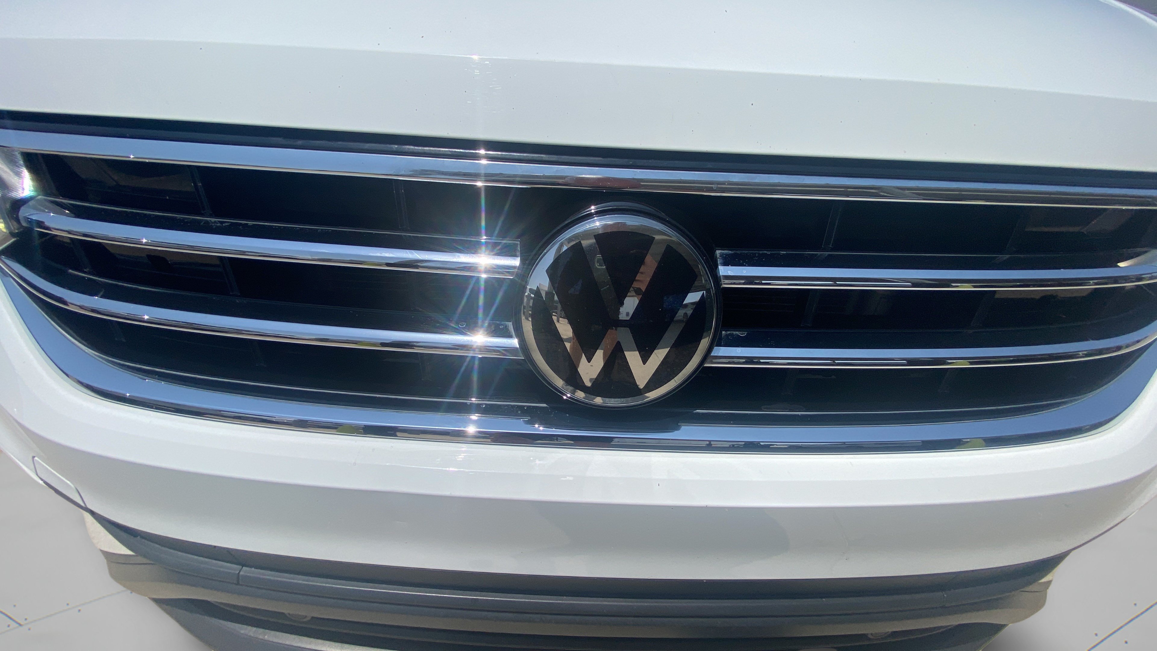 Used 2022 Volkswagen Tiguan SE FWD image 29