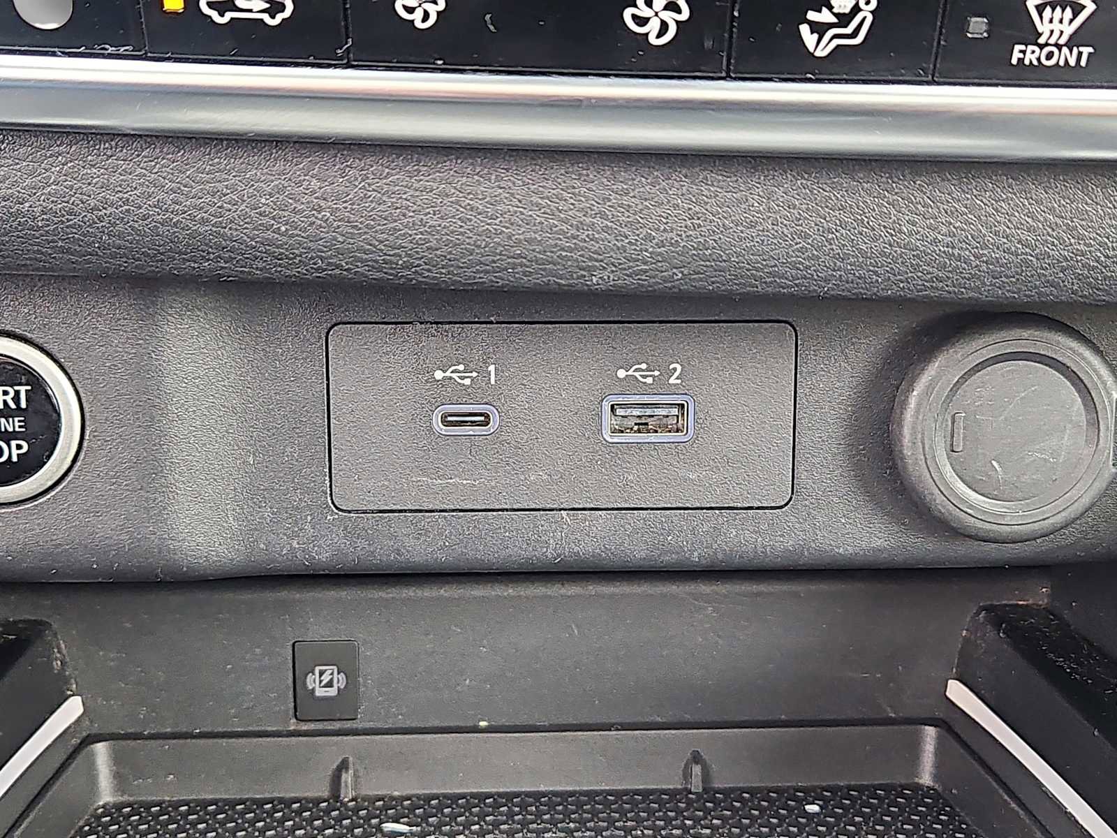 Used 2023 Nissan Rogue Platinum AWD/4WD image 17