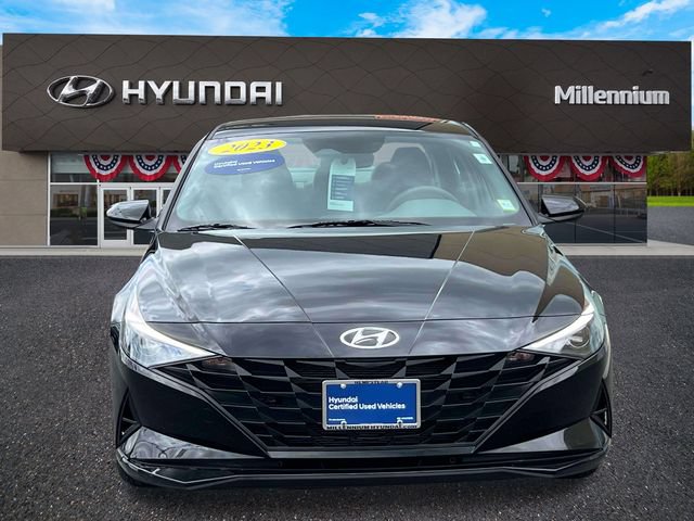 Used 2023 Hyundai Elantra SEL FWD image 2