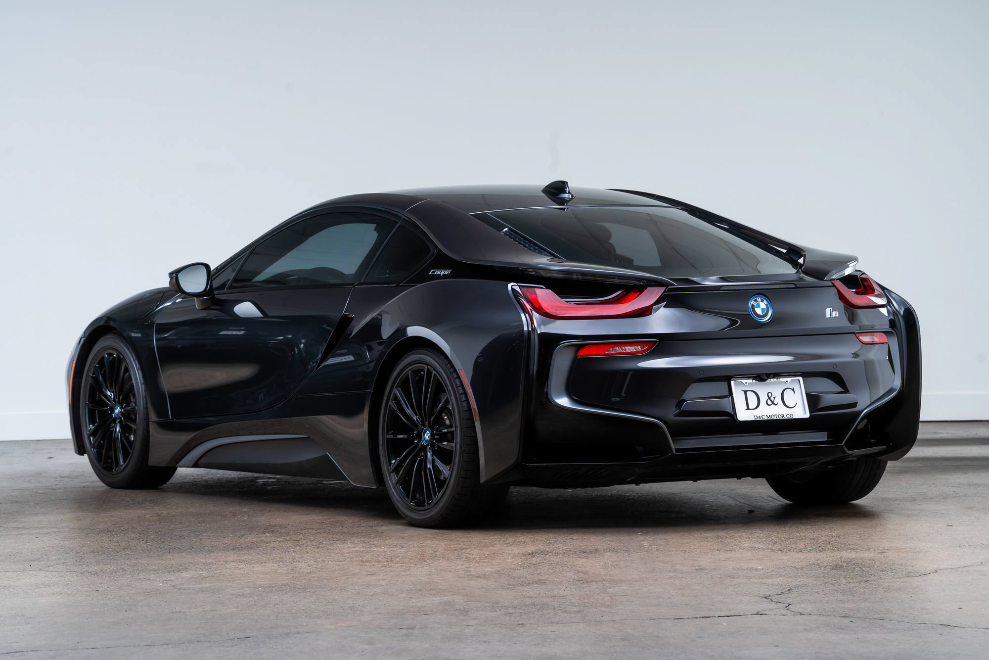 Used 2020 BMW i8 Coupe AWD/4WD image 6