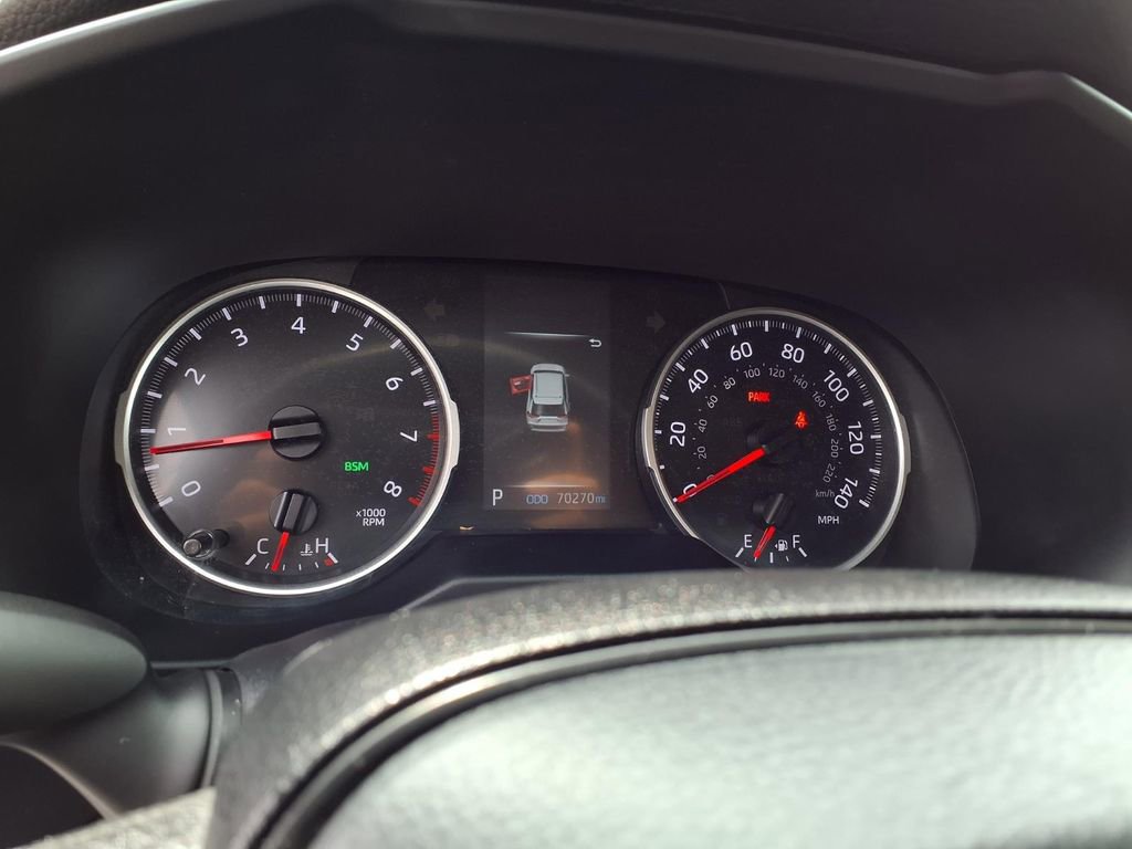 Used 2022 Toyota RAV4 LE image 13