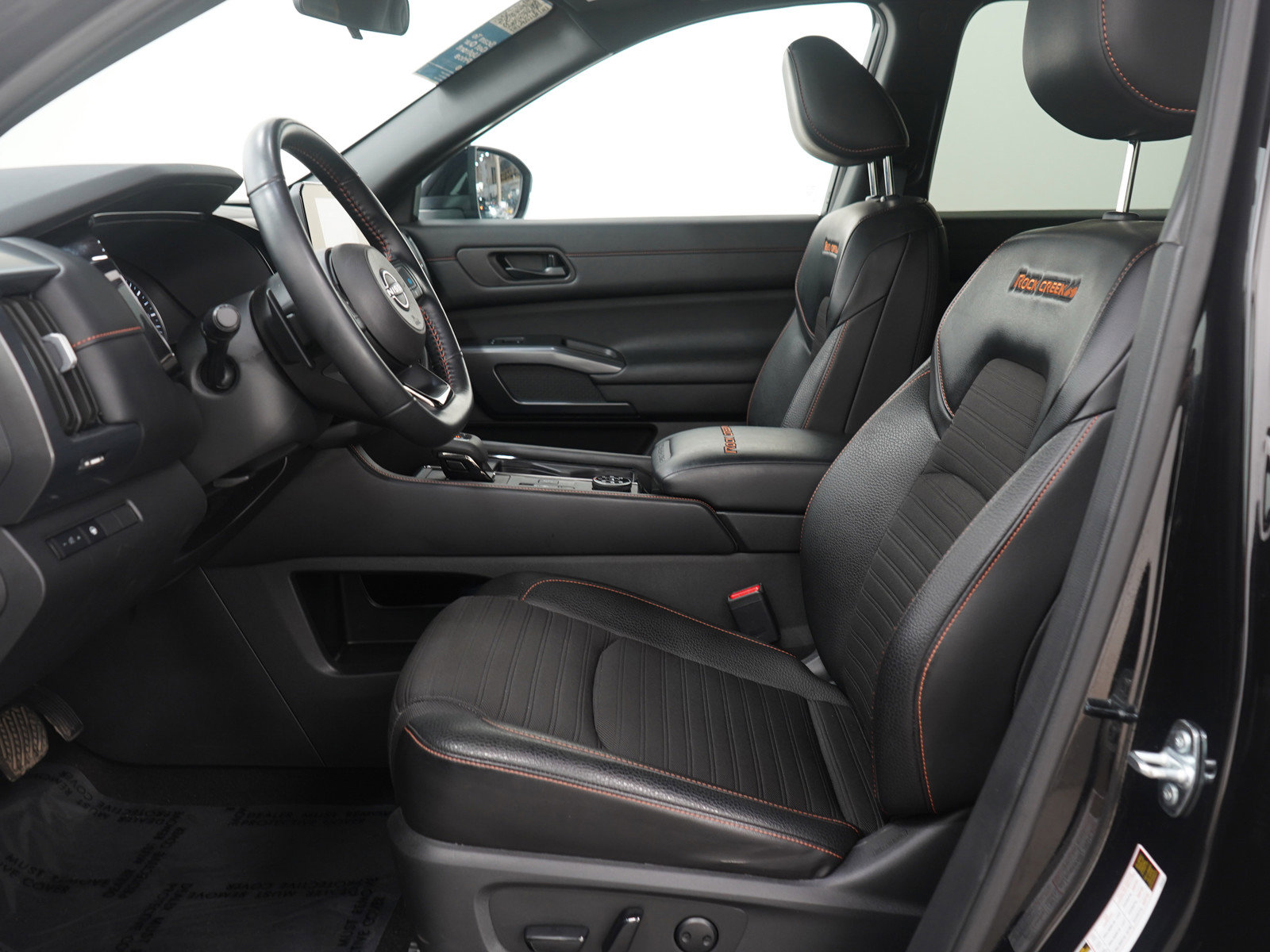 Used 2024 Nissan Pathfinder Rock Creek image 24